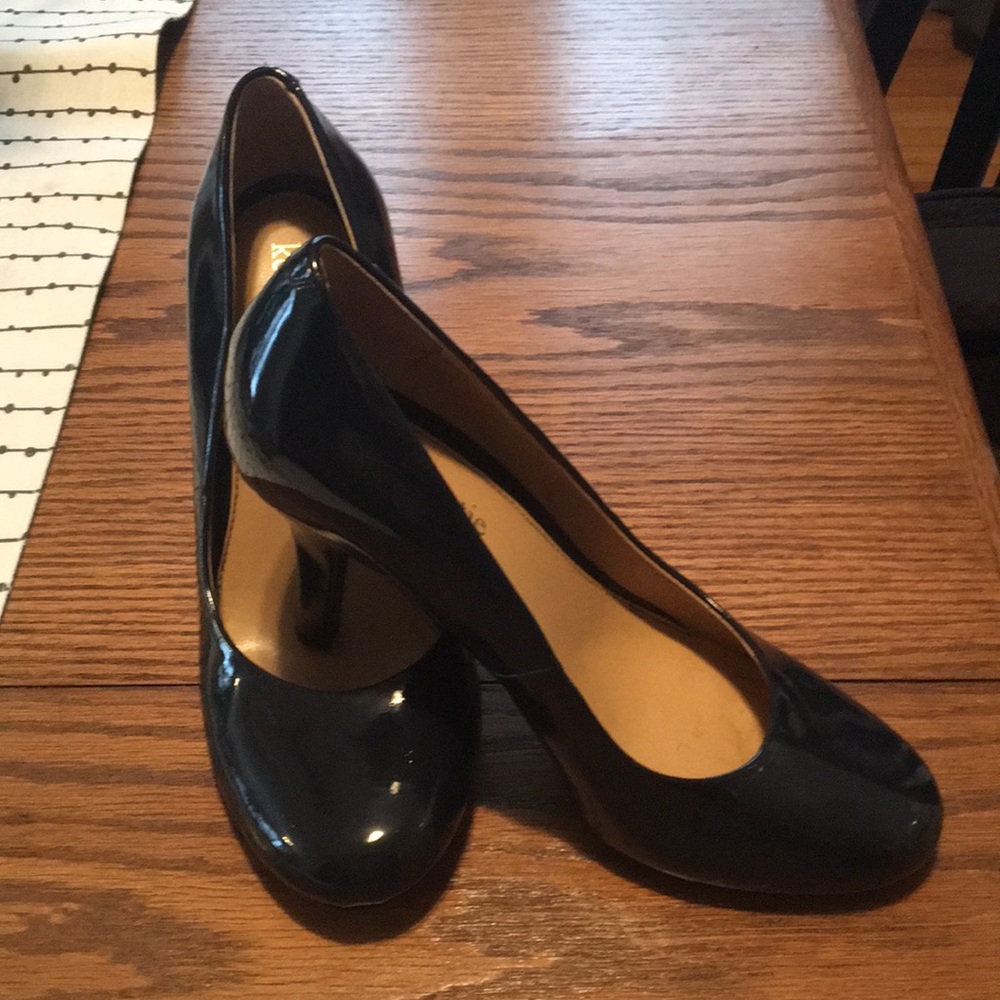 Navy Blue Kelly & Katie Pumps